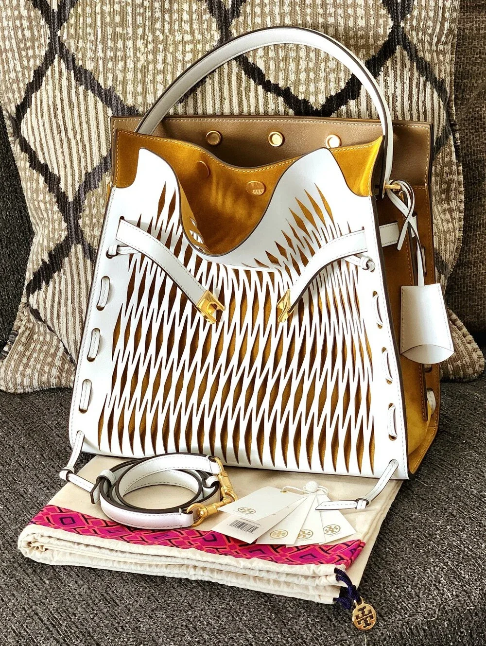 🌞RARE Tory Burch🌞 - Optic White Lee Radziwill Cutout Double Bag